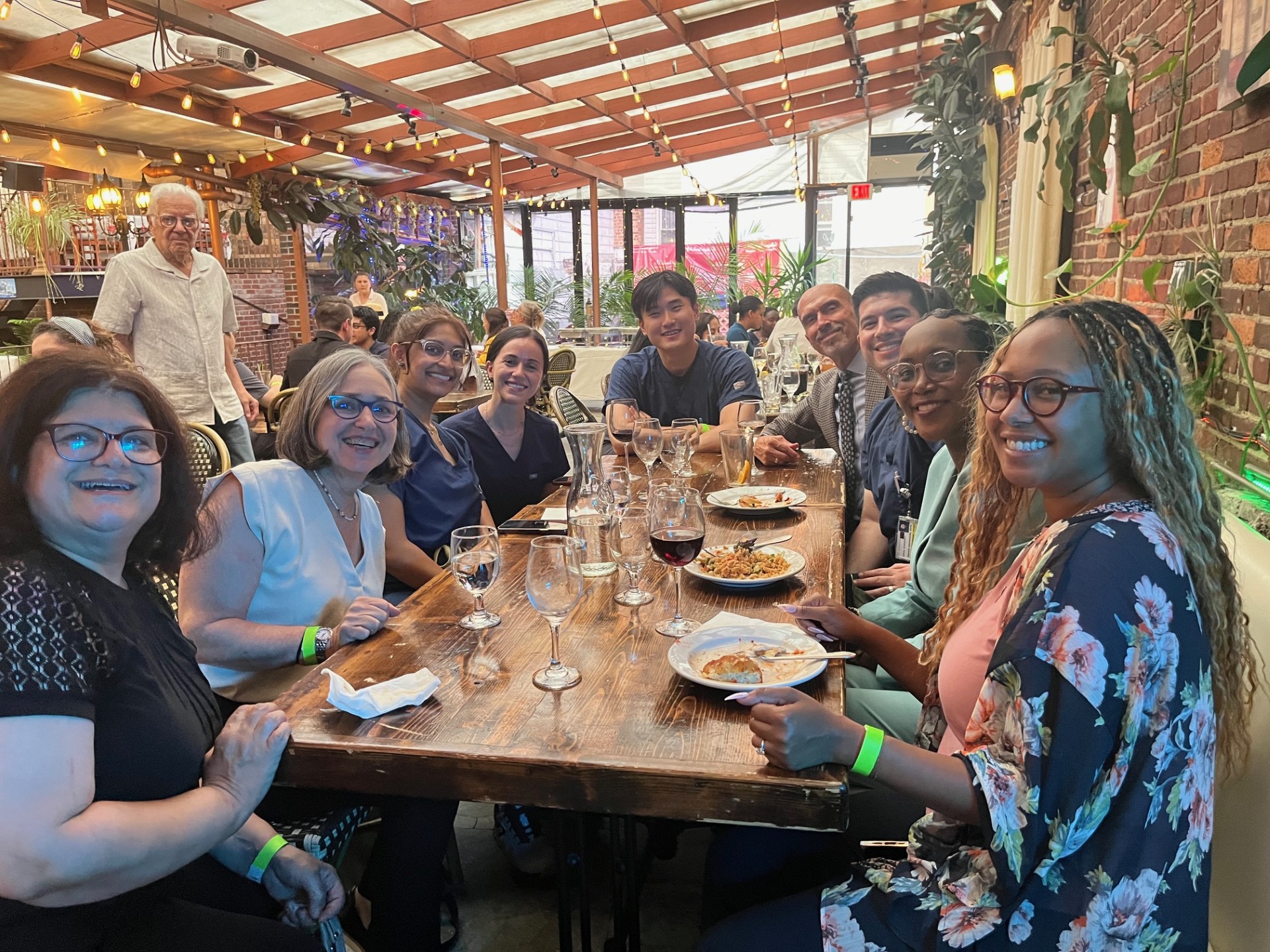 Resident Social 2024